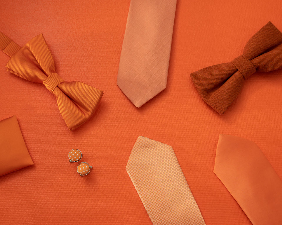 Comment Accessoiriser un Costume en Automne : Nœuds Papillon, Cravates et Chaussettes Kuva