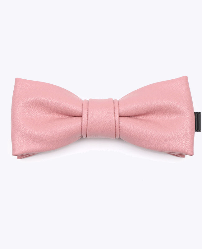 Vaaleanpunainen puuterirusetti miesten nahasta «Achille»